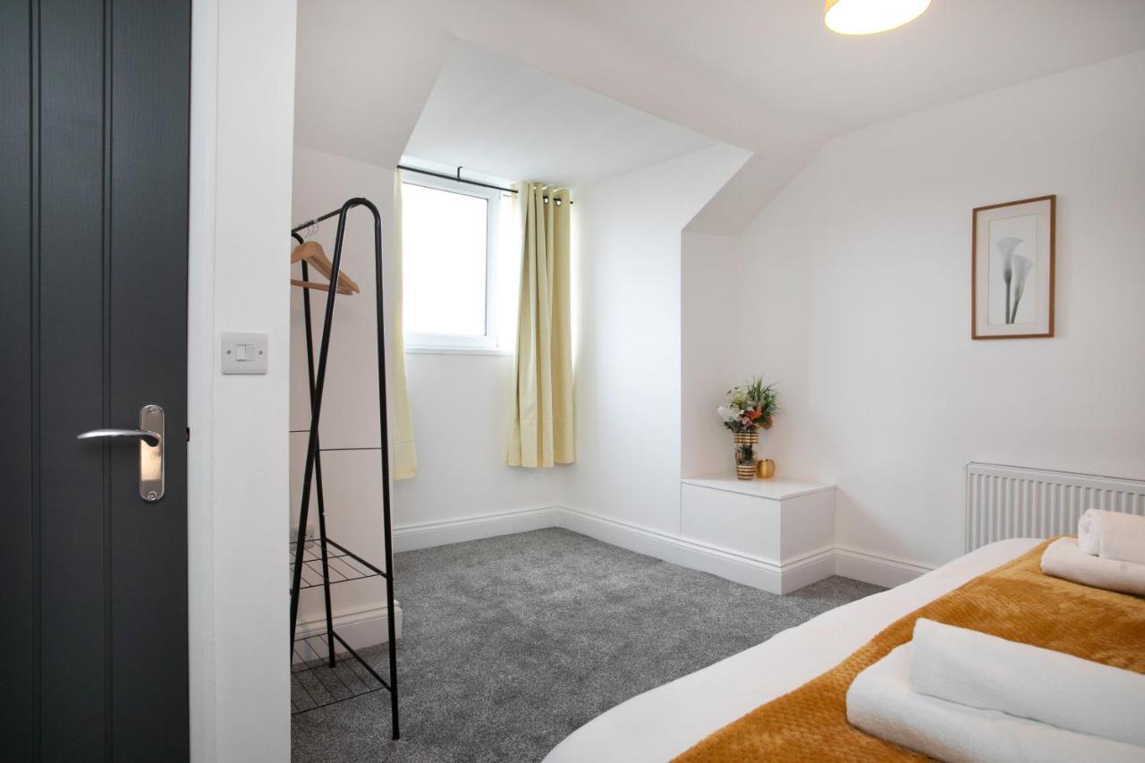 Вилла Cudworth House, Barnsley For Contractors & Families, Free Parking, High Speed Wifi Etc Экстерьер фото